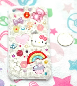 This is an iPhone 5 case ^_^ I would use it but I have a 4, so this one is for sale.  I found some 4 cases so I can make one for myself soooooon ^_^