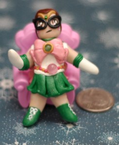 He got bored and decided to hit up the Corner Cafe' before heading out to his new home.  Too bad his guest is keeping him waiting! That's just like her isn't it! 